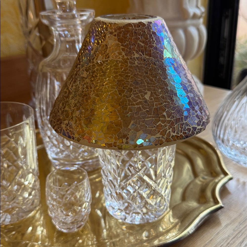 Yankee Candle Iridescent Gold Mosaic Shade - Picture 3 of 7